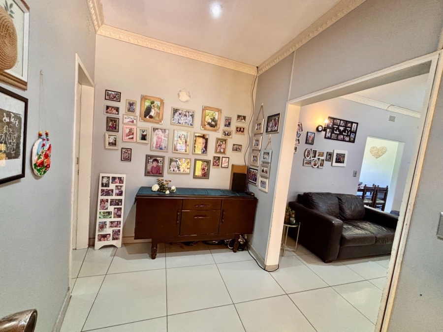 4 Bedroom Property for Sale in Flamwood North West